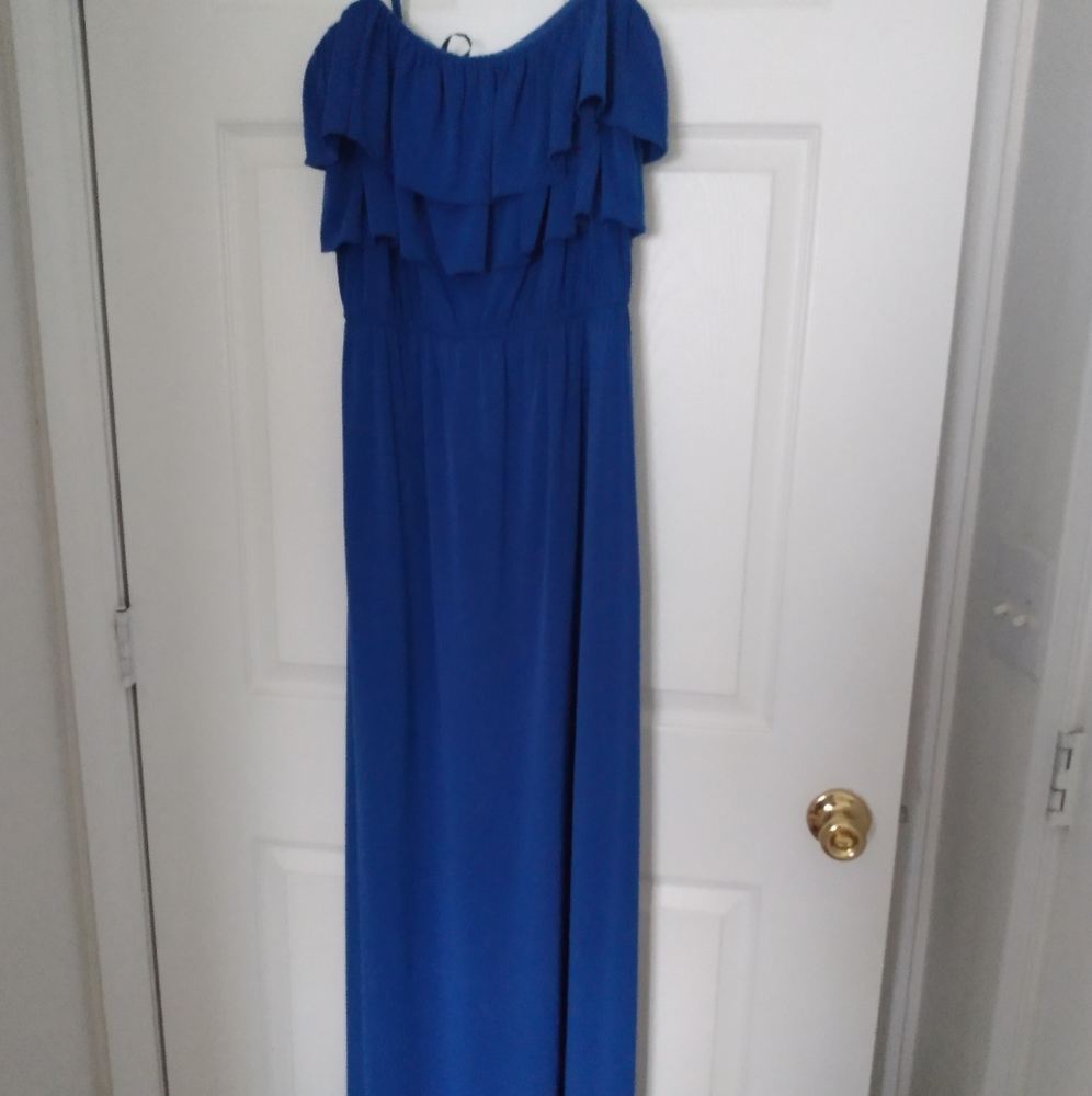 Women's long dress
